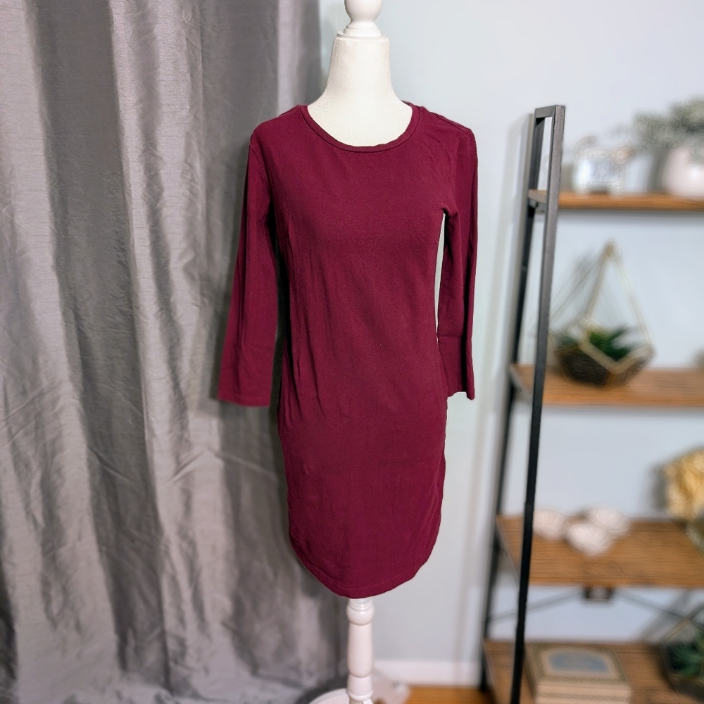 Old Navy Burgundy Long Sleeve Shift Dress — Size Small